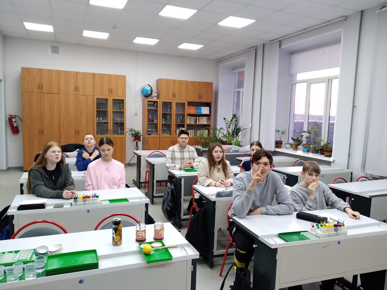 "Химия и жизнь" "Химия и жизнь".