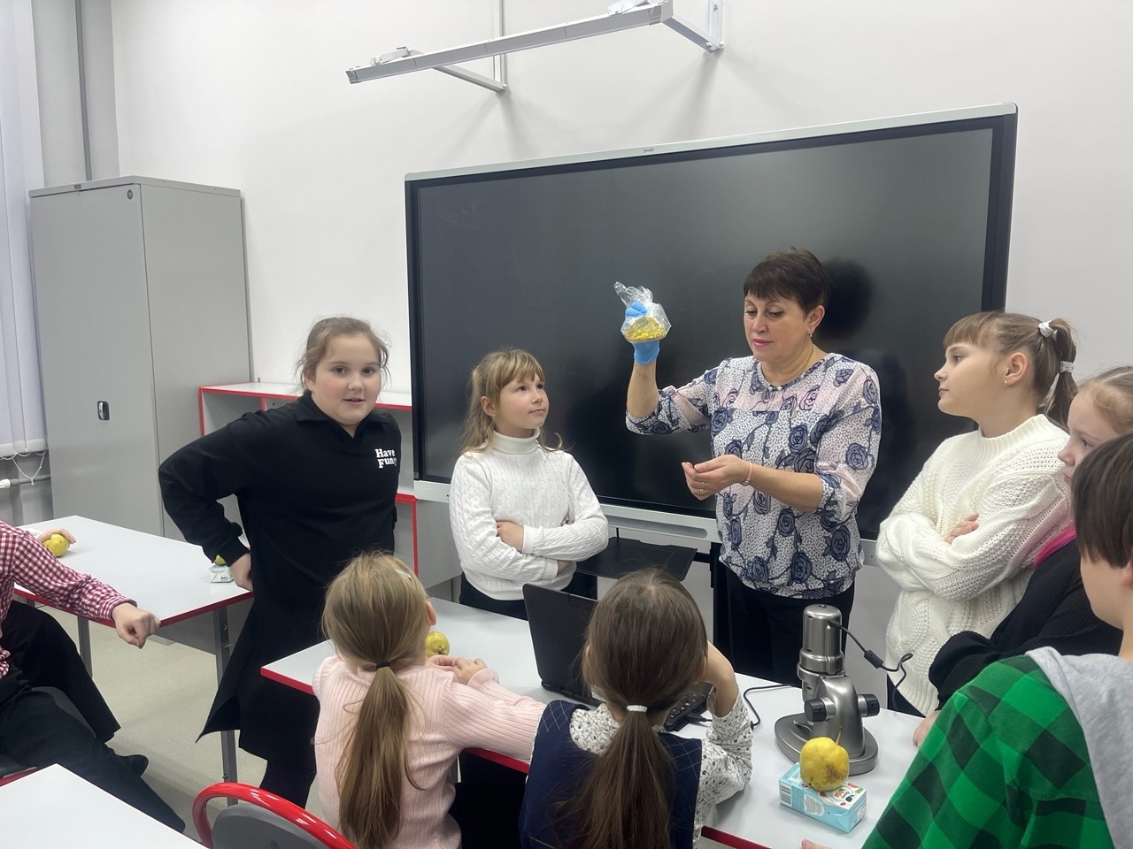 "Хочу всё знать" "Хочу всё знать".